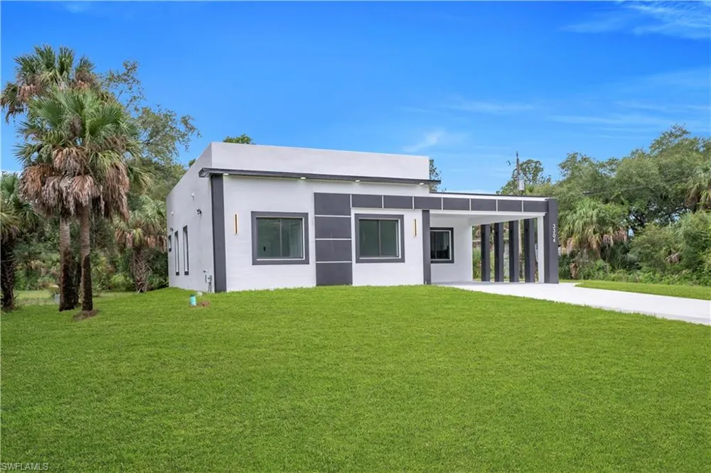 3304 E 15th Street Lehigh Acres, FL 33972