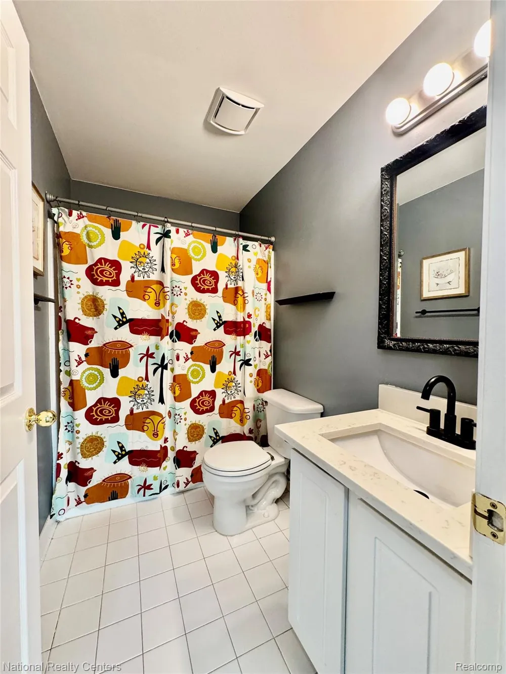 414 Old Pine Way #136 Walled Lake City, MI 48390