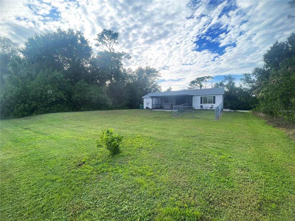 1003 TROPICAL AVENUE Port Charlotte, FL 33948