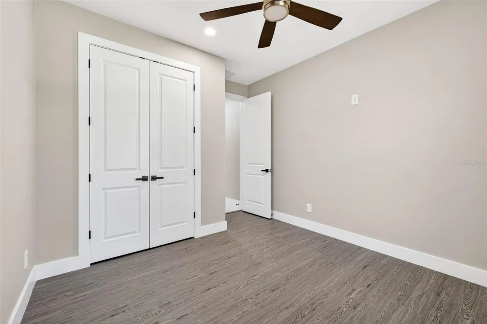 288 ROOSEVELT AVENUE Masaryktown, FL 34604