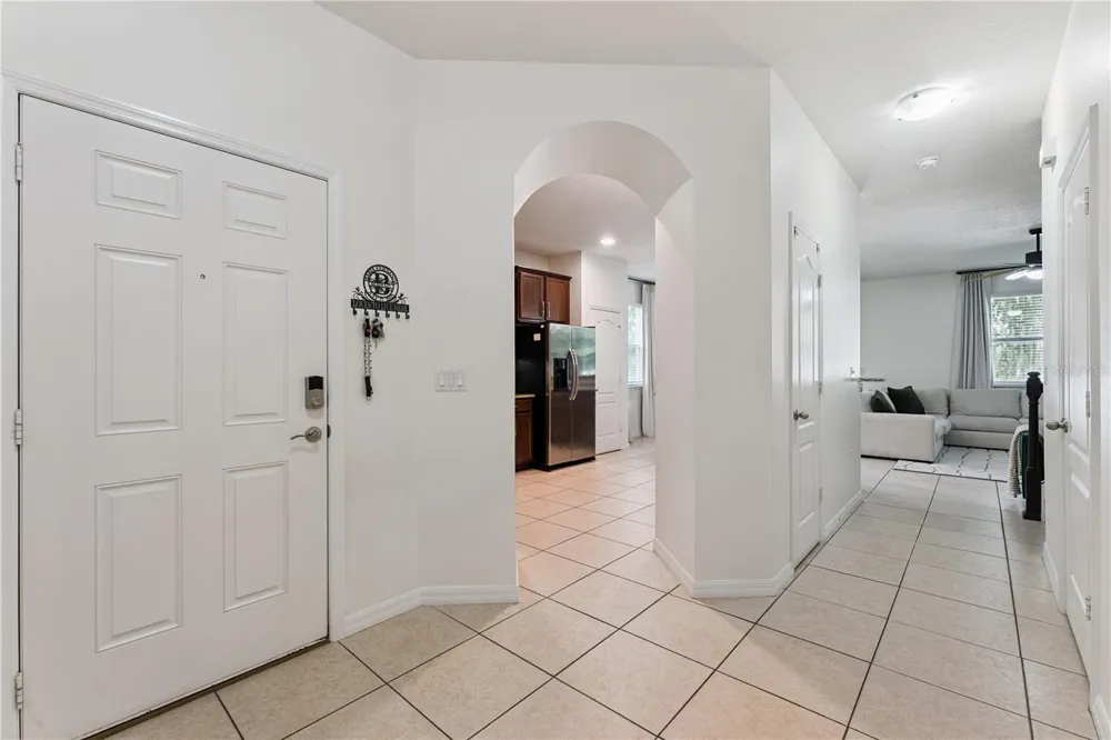 1356 SCARLET OAK LOOP Winter Garden, FL 34787