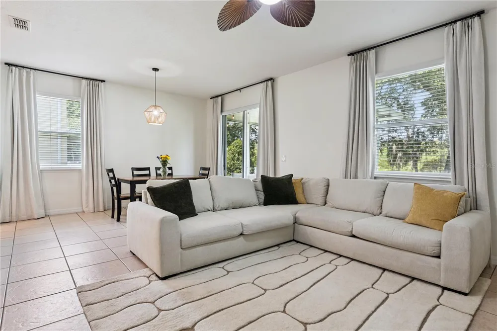 1356 SCARLET OAK LOOP Winter Garden, FL 34787