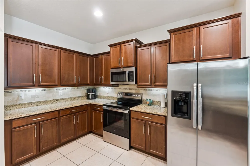 1356 SCARLET OAK LOOP Winter Garden, FL 34787