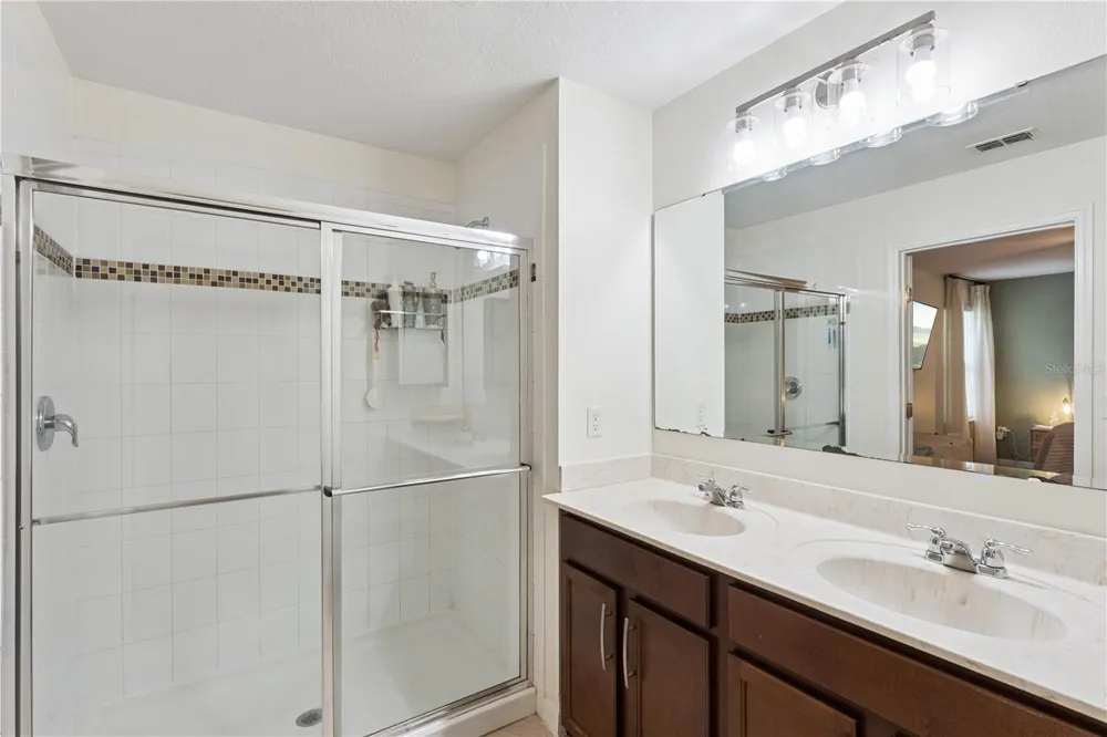 1356 SCARLET OAK LOOP Winter Garden, FL 34787