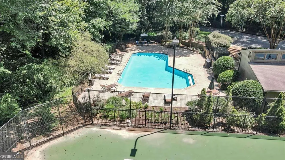 2602 Cumberland CT SE Smyrna, GA 30080