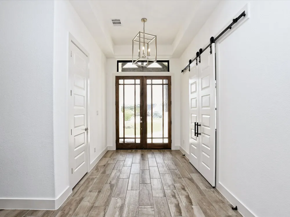 113 Tesoro Perdido Cove Liberty Hill, TX 78642