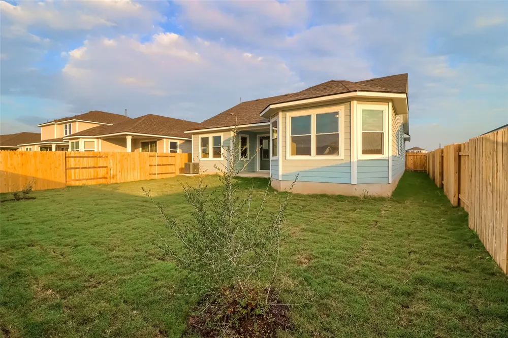 207 Watercourse Way Bastrop, TX 78602