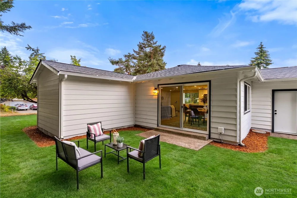 31446 28th Place SW Federal Way, WA 98023