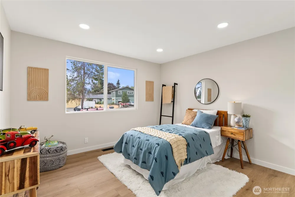 31446 28th Place SW Federal Way, WA 98023