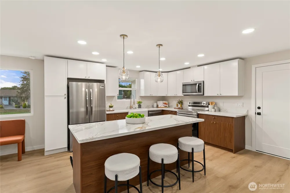 31446 28th Place SW Federal Way, WA 98023