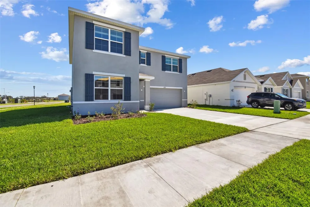 2774 COMMON FIG RUN Wesley Chapel, FL 33543