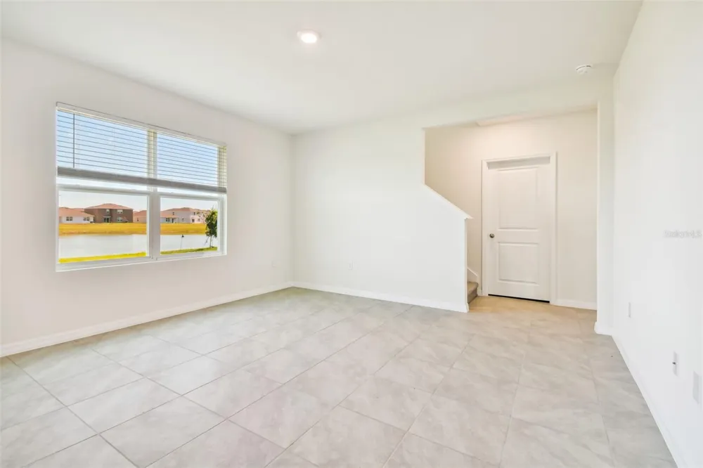 2774 COMMON FIG RUN Wesley Chapel, FL 33543