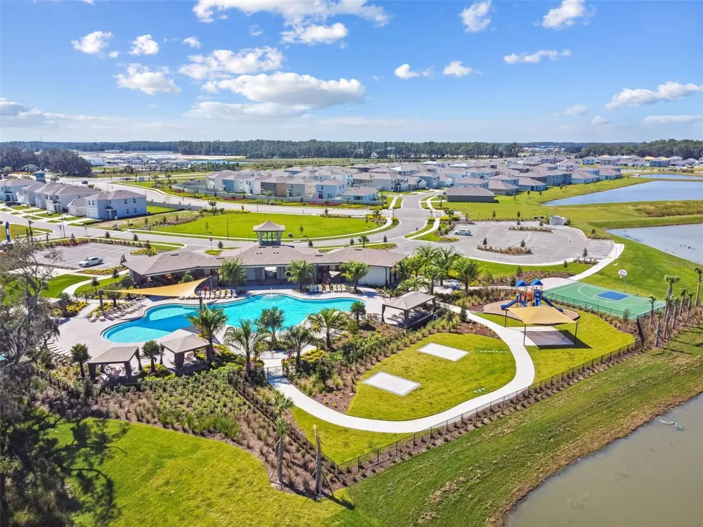 2774 COMMON FIG RUN Wesley Chapel, FL 33543