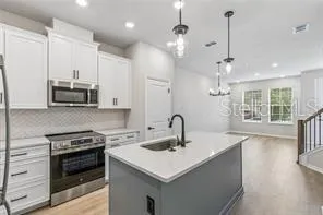 4353 ROUSH AVENUE Orlando, FL 32803