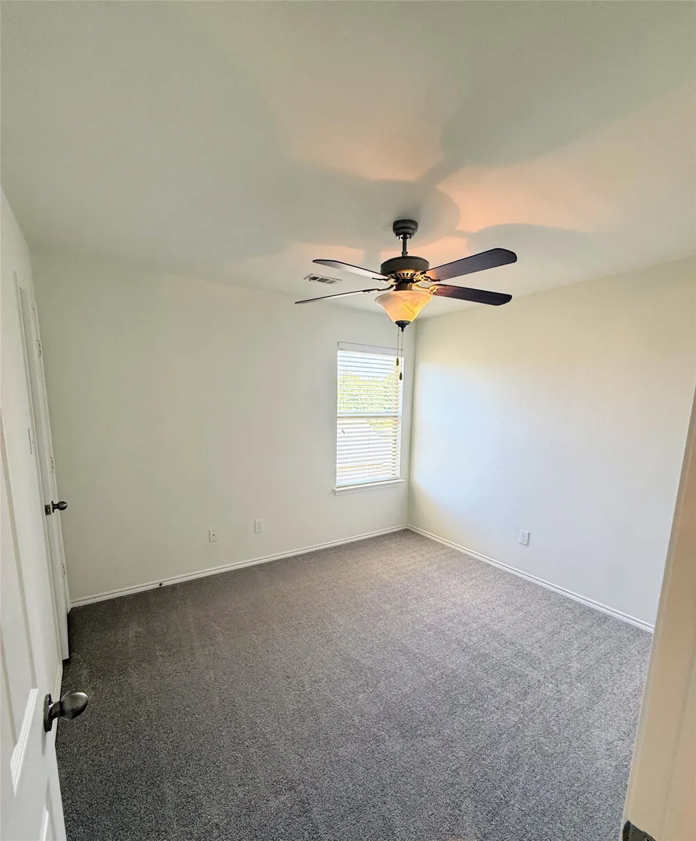 236 Falcon Lane Leander, TX 78641