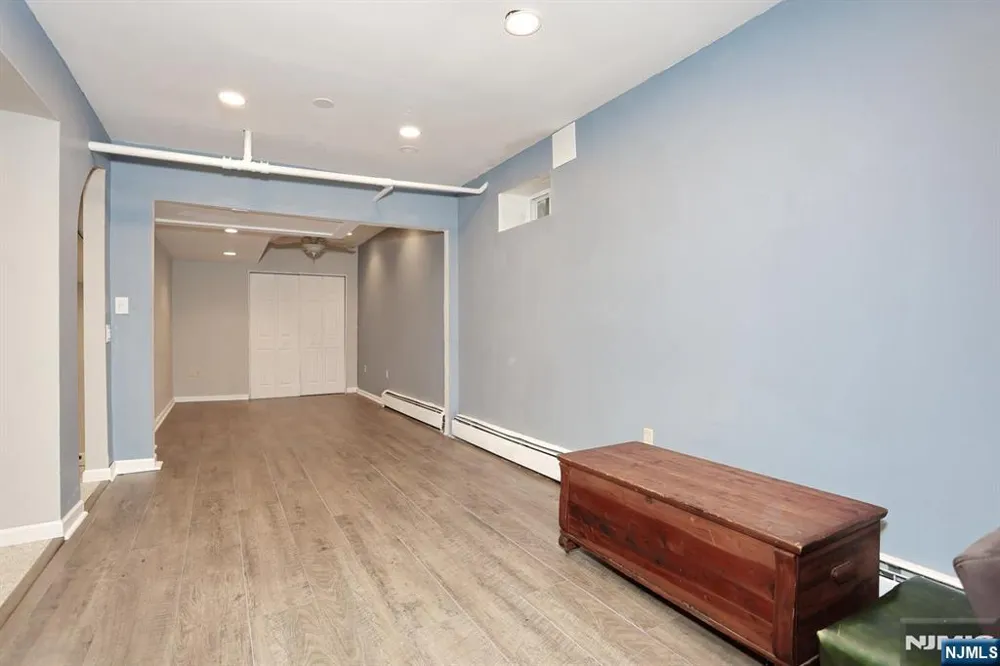 8 Northgate Park Ringwood, NJ 07456