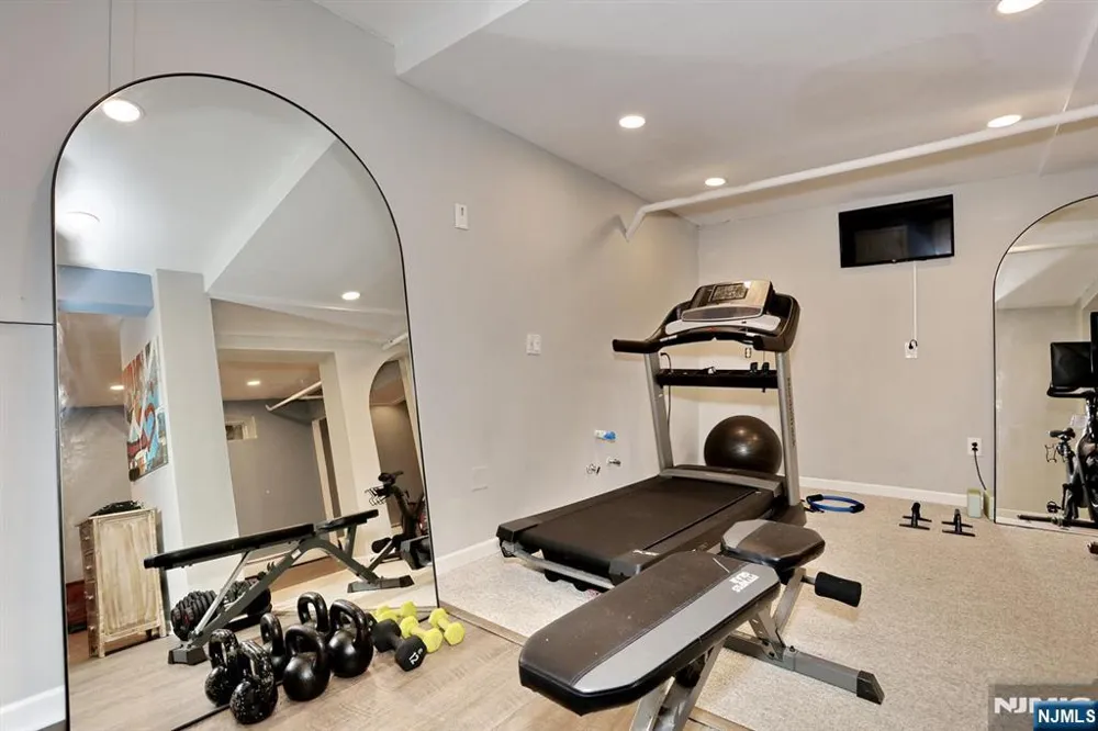 8 Northgate Park Ringwood, NJ 07456