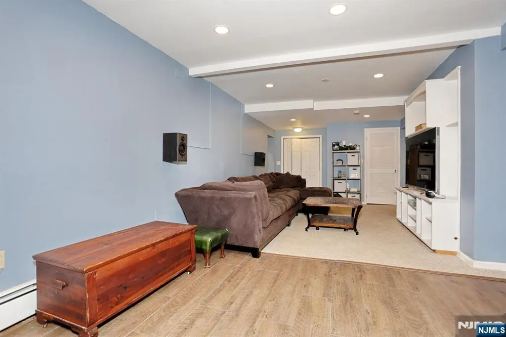 8 Northgate Park Ringwood, NJ 07456