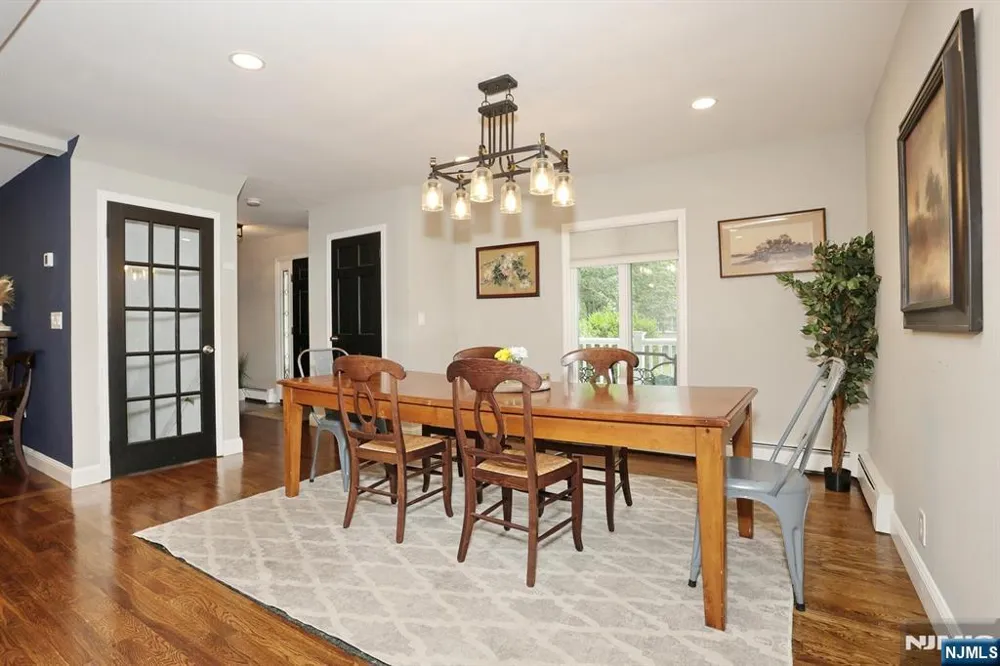 8 Northgate Park Ringwood, NJ 07456