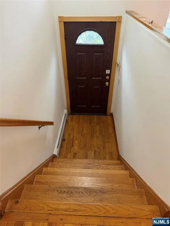 1643 Maple Street Fort Lee, NJ 07024