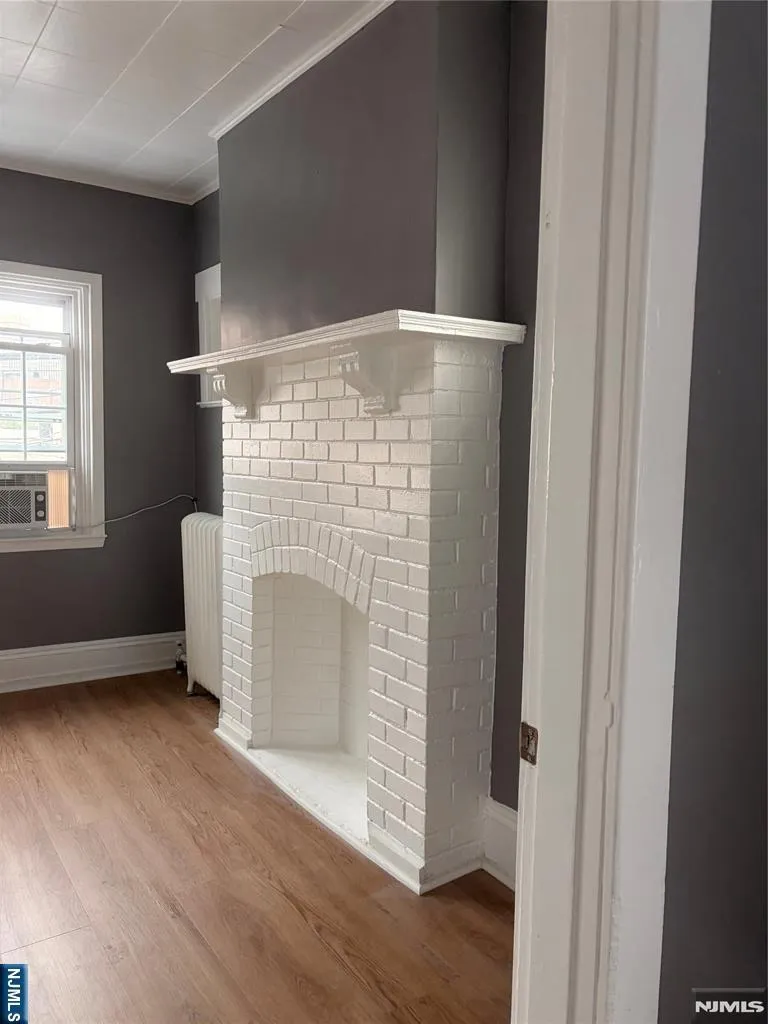 212 Crescent Lane 3 Cliffside Park, NJ 07010