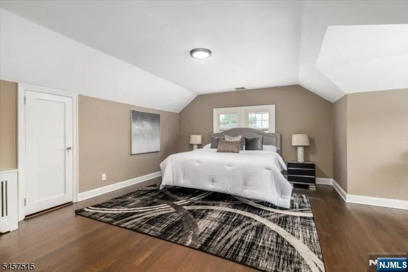 235 River Drive Elmwood Park, NJ 07407