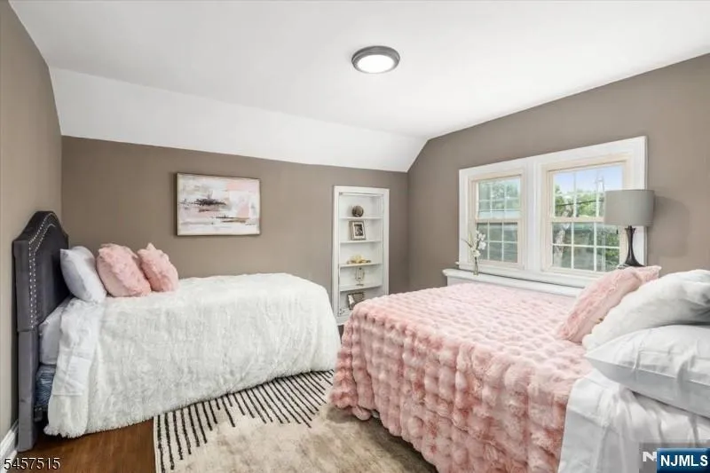 235 River Drive Elmwood Park, NJ 07407