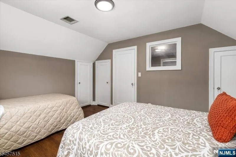 235 River Drive Elmwood Park, NJ 07407
