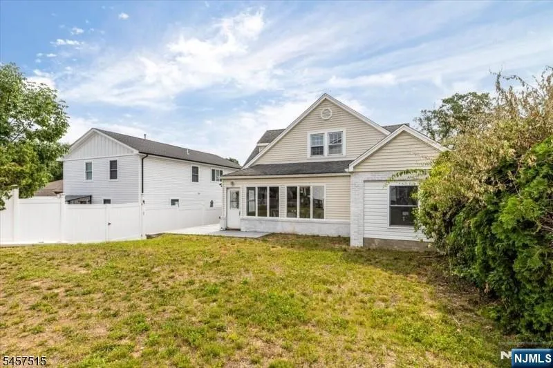 235 River Drive Elmwood Park, NJ 07407