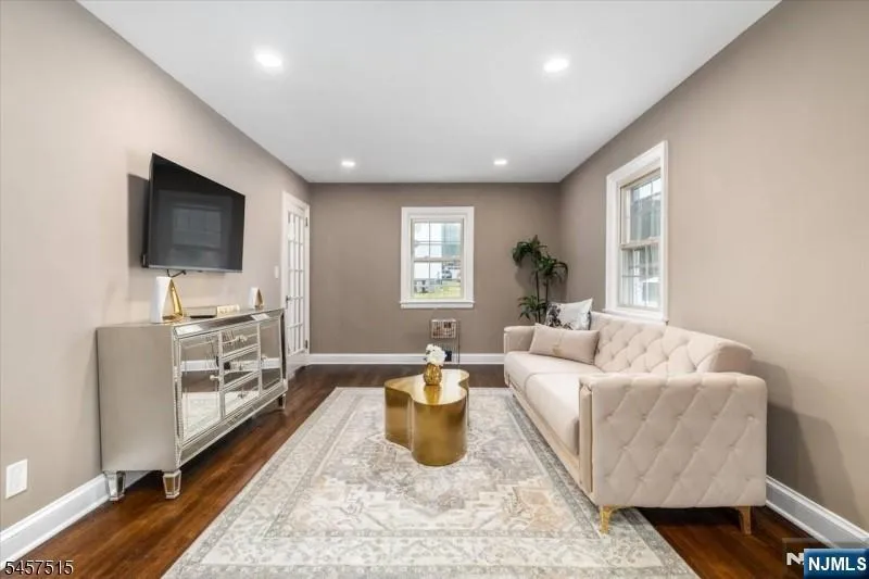 235 River Drive Elmwood Park, NJ 07407