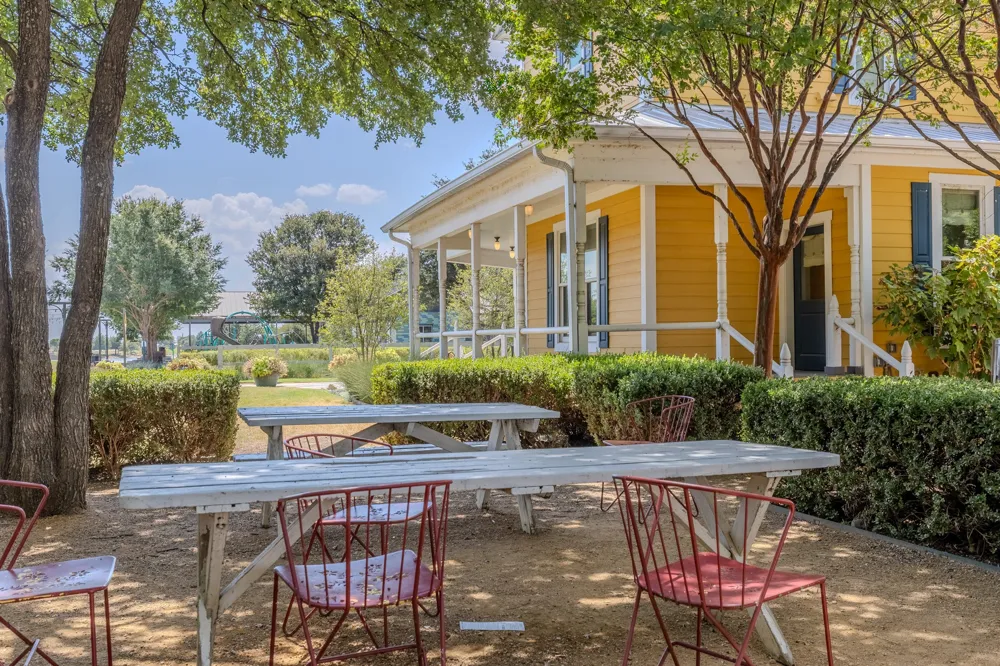 1801 Waxwing Trail Northlake, TX 76226