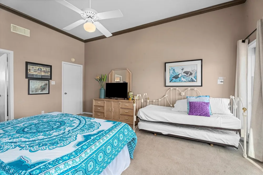 18410 E De Vaca Lane Galveston, TX 77554