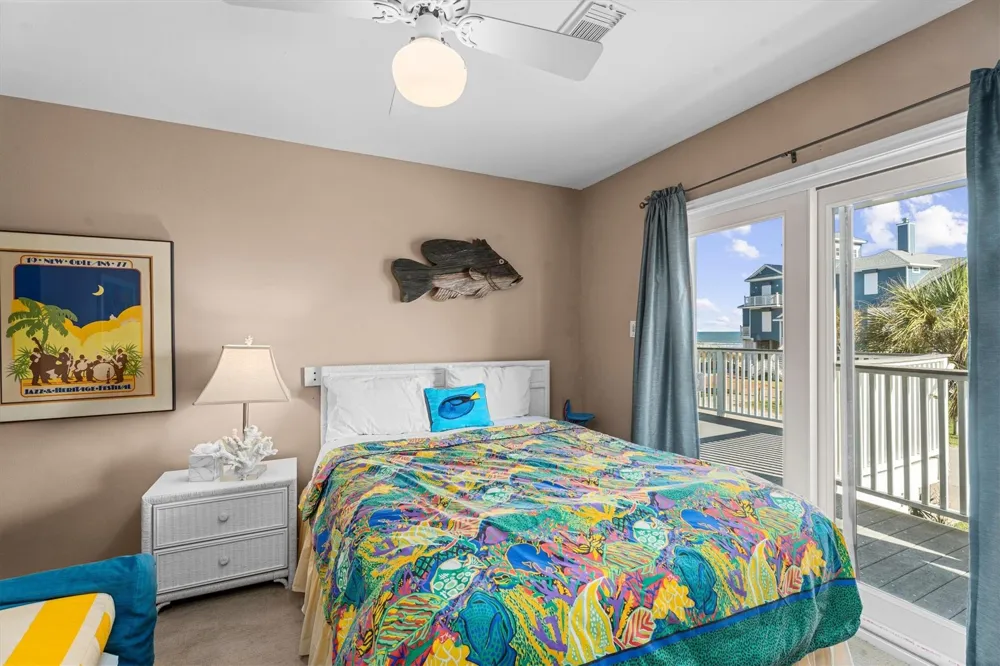 18410 E De Vaca Lane Galveston, TX 77554