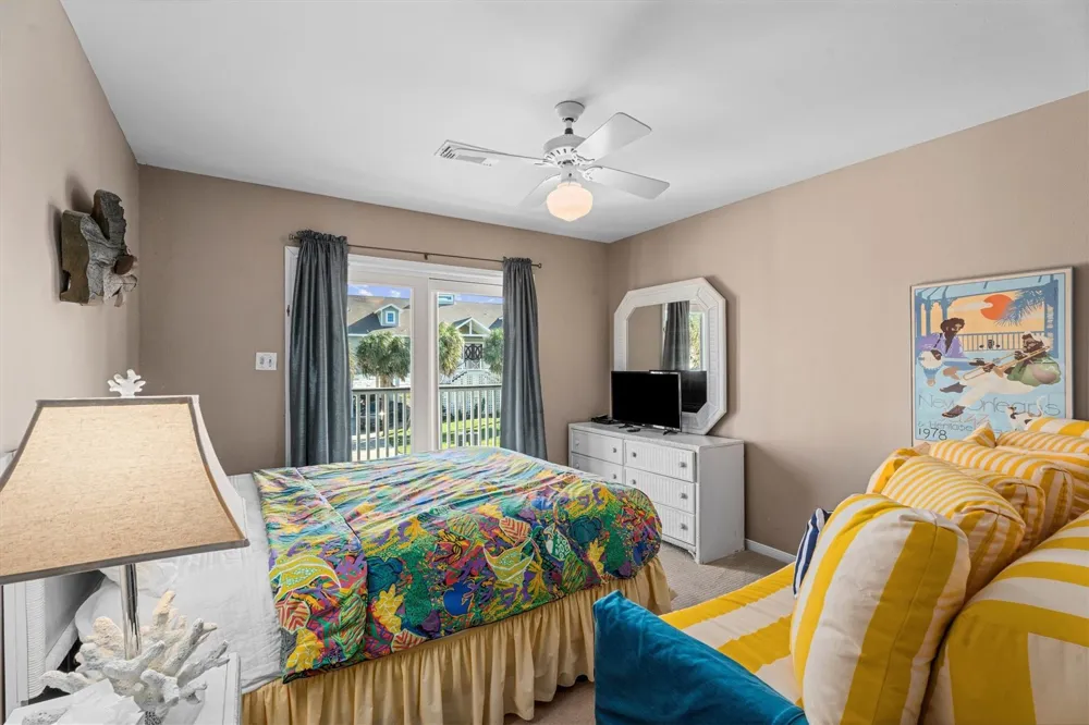 18410 E De Vaca Lane Galveston, TX 77554