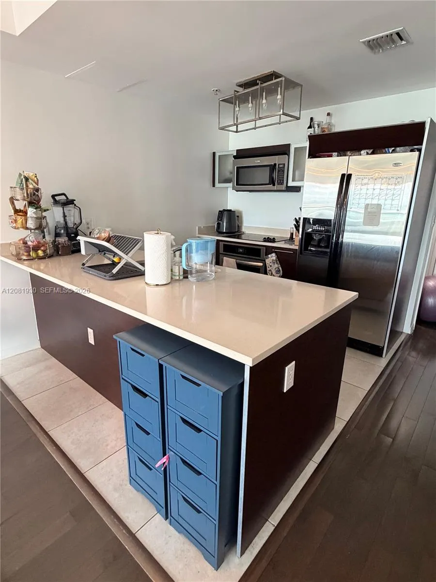 1900 Bayshore Dr #3608 Miami, FL 33132