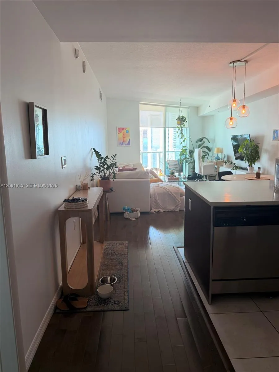 1900 Bayshore Dr #3608 Miami, FL 33132