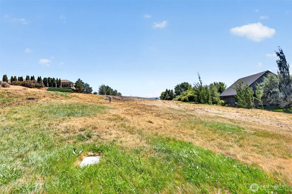 4284 April Drive Wenatchee, WA 98801