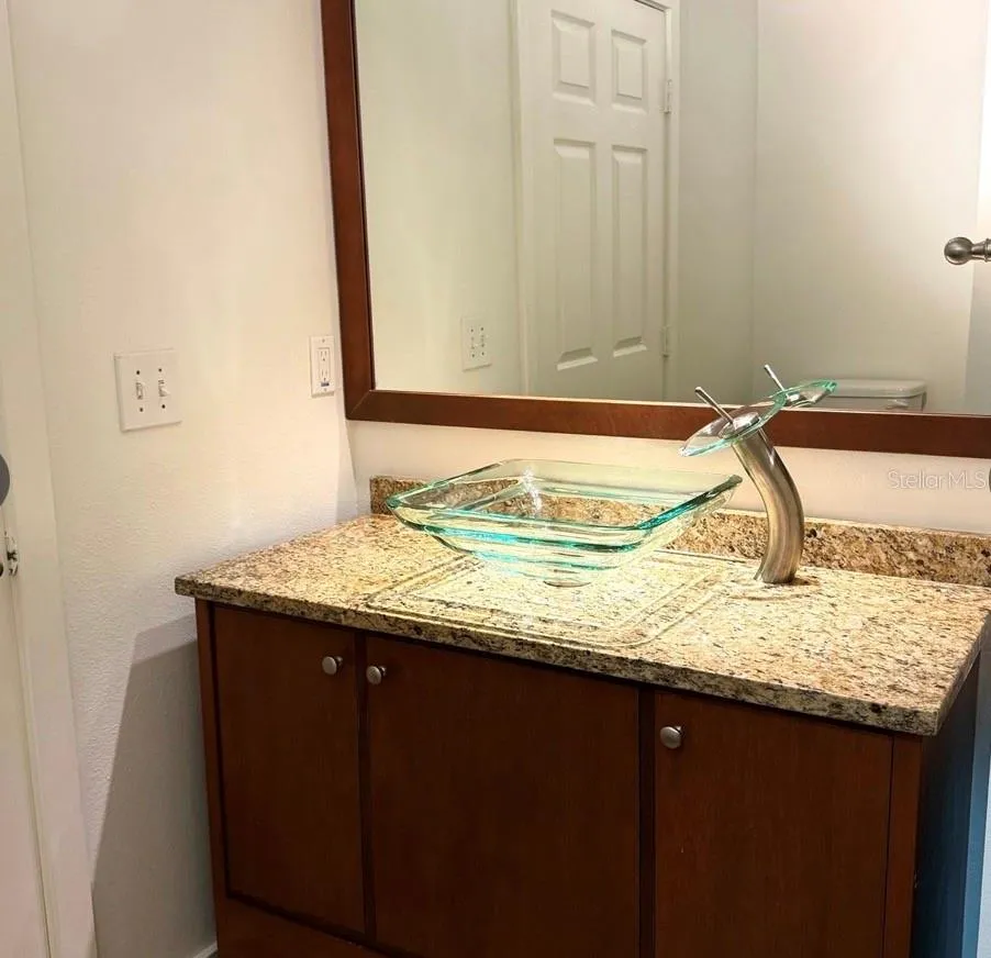 800 S DAKOTA AVENUE #332 Tampa, FL 33606