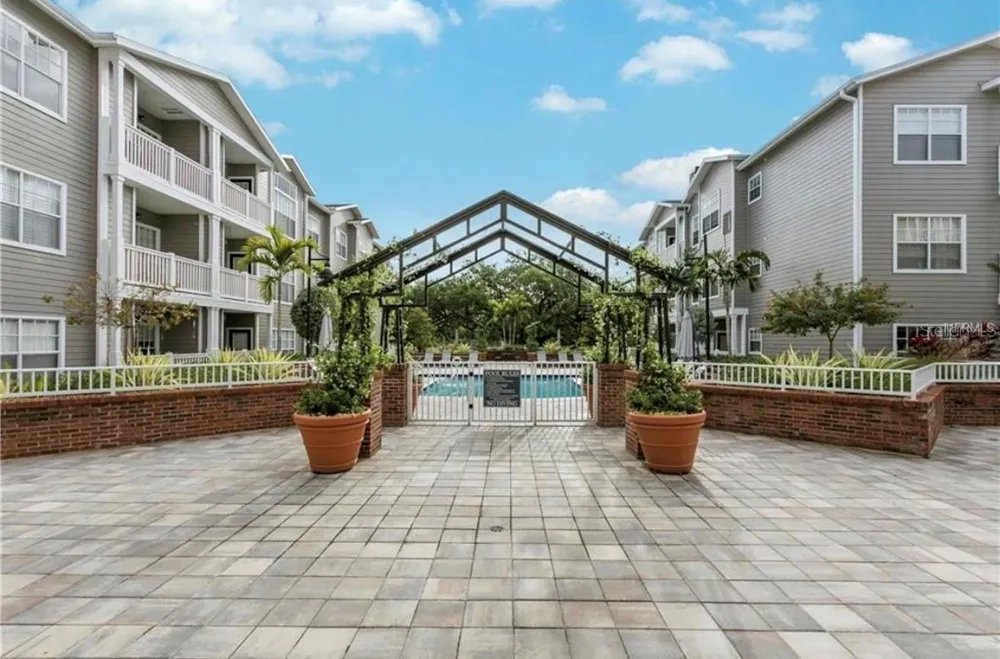 800 S DAKOTA AVENUE #332 Tampa, FL 33606
