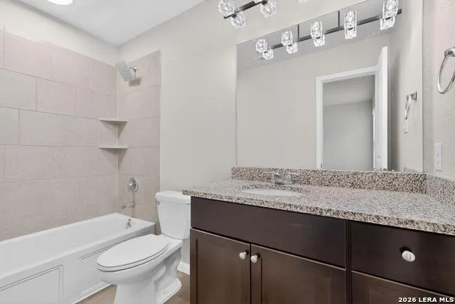 6806 Bale Rdg San Antonio, TX 78252