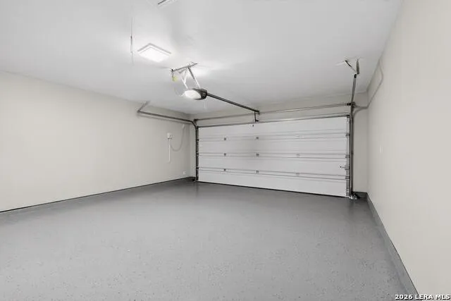 6806 Bale Rdg San Antonio, TX 78252