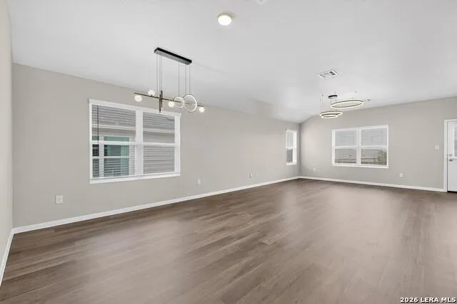 6806 Bale Rdg San Antonio, TX 78252