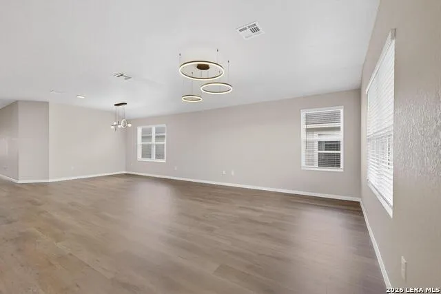 6806 Bale Rdg San Antonio, TX 78252