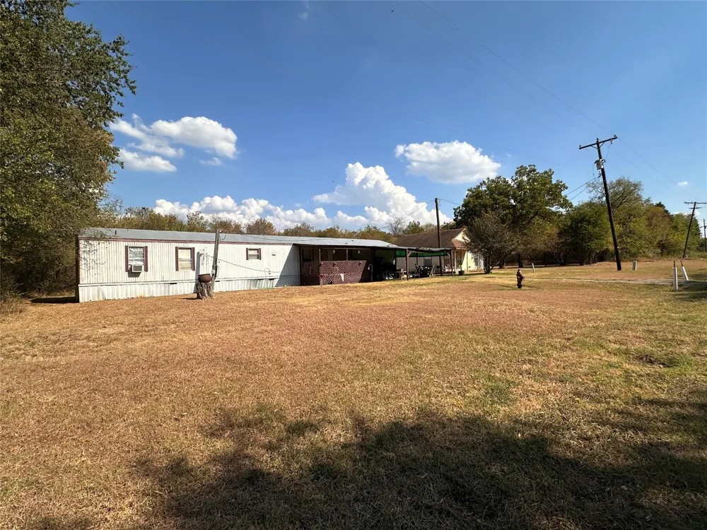 520 Mlk Avenue Wortham, TX 76693