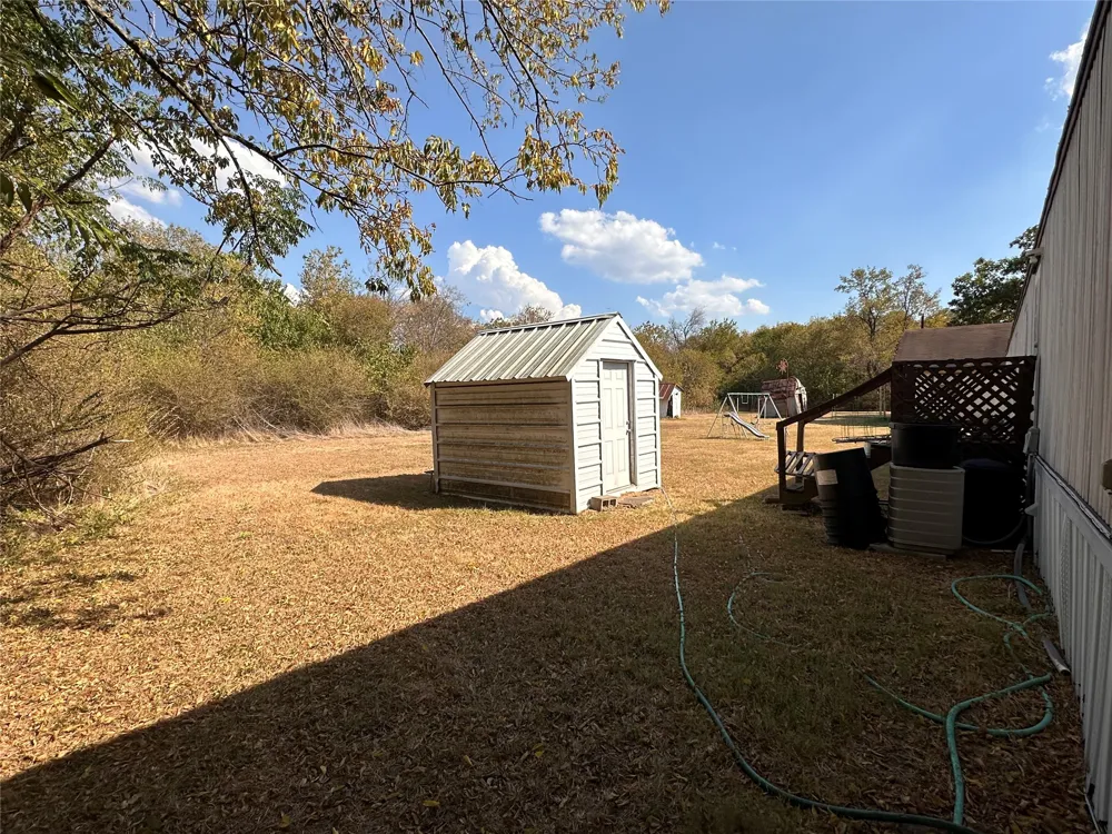 520 Mlk Avenue Wortham, TX 76693