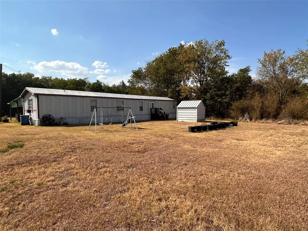 520 Mlk Avenue Wortham, TX 76693