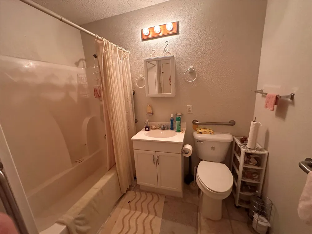 520 Mlk Avenue Wortham, TX 76693