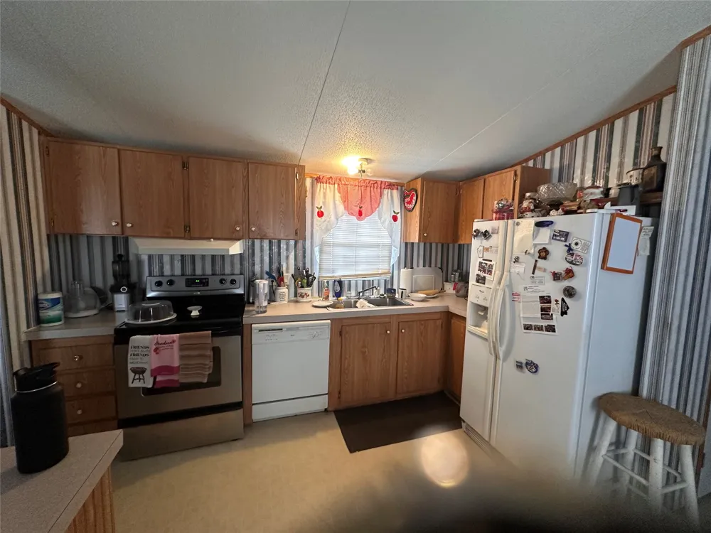 520 Mlk Avenue Wortham, TX 76693