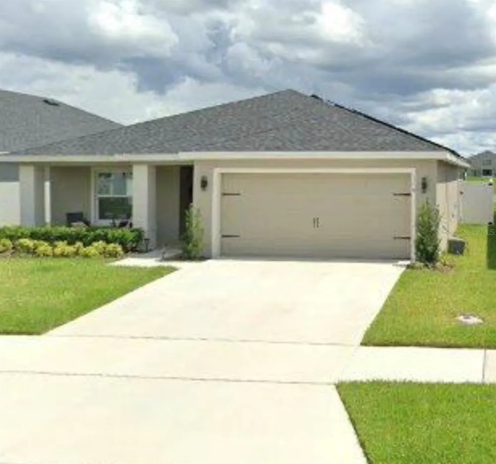 115 POLERMO AVENUE Magnolia Square, FL 34771