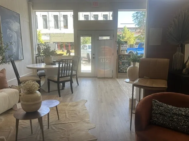 126 W Main Street Denison, TX 75021